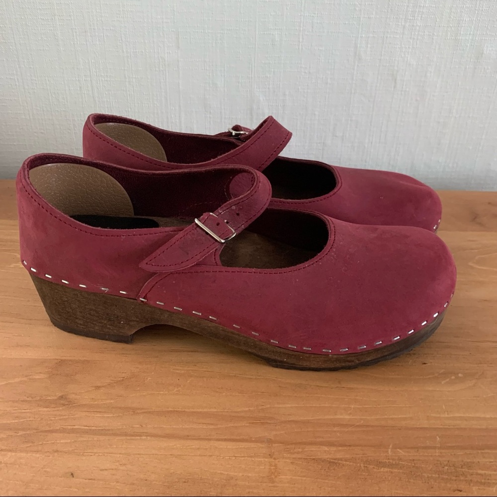 Sandgrens Swedish Handmade Wooden Closed Back Clogs | Mary Jane-41